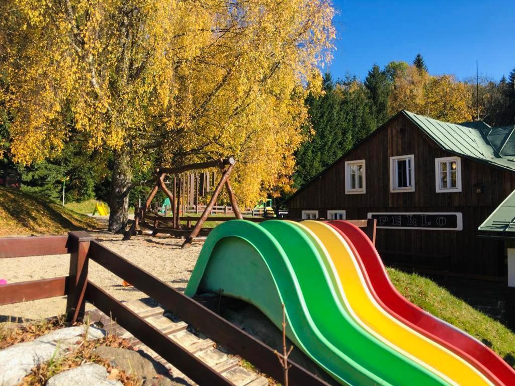 Hotel Peklo Pro Rodiny S Detmi Josefův Důl u Jablonce nad Nisou Exterior foto