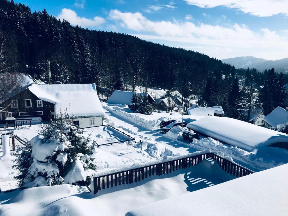 Hotel Peklo Pro Rodiny S Detmi Josefův Důl u Jablonce nad Nisou Exterior foto
